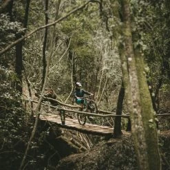 Goodyear Newton MTF Downhill Tubeless Complete Tyre -Billig Hjul butik Goodyear Newton Downhill Tubeless Front MTB Tyre Black 2 5 Tyres Black GR 015 64 584 V005 R 7