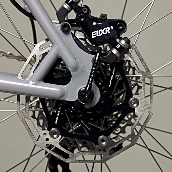 Billig Hjul butik 34 Billig Hjul butik -Billig Hjul butik LifeLine Titanium Quick Release Skewers black situ 2